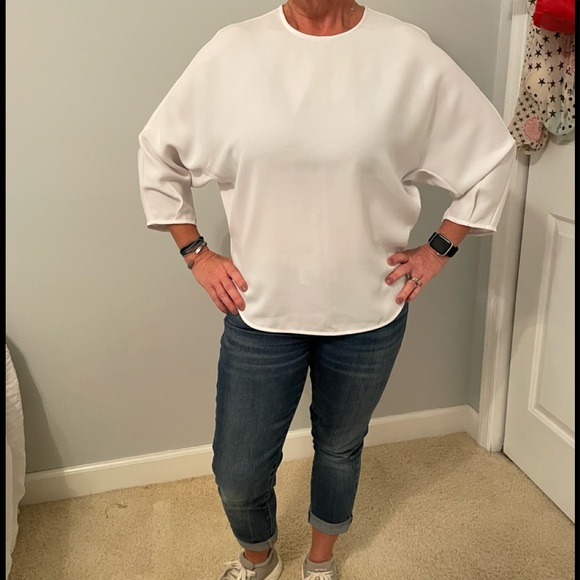 Express Women’s White Dolmain Sleeve Top Size - Large - Picture 1 of 3